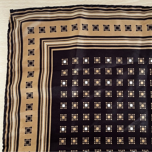 YSL Retro Silk Scarf Vintage EUC Circa 1980s - Picture 4 of 13